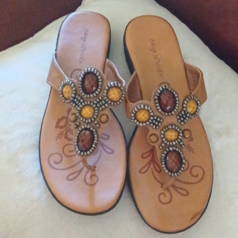 Easy Street sandals size 8 M